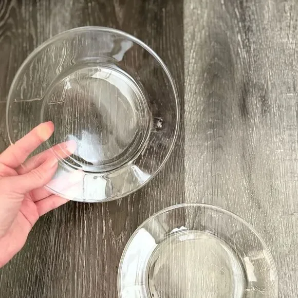 Vintage | 2 Elegant Clear Small Plate Set - Picture 3 of 9